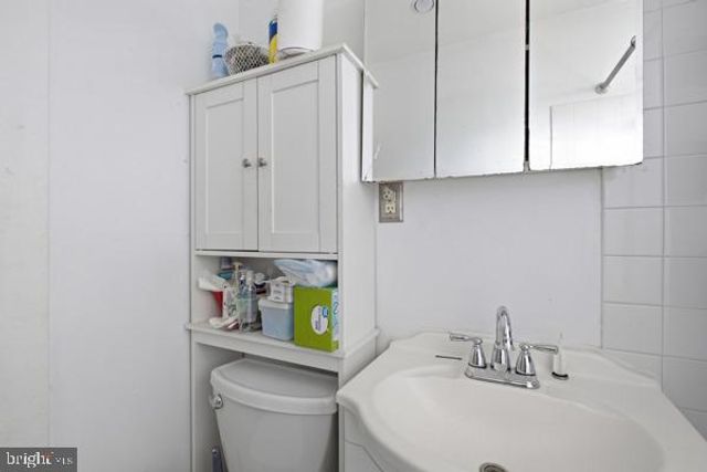 129 E PROVIDENCE RD, Lansdowne, PA 19050