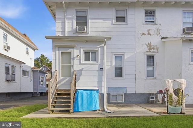 129 E PROVIDENCE RD, Lansdowne, PA 19050