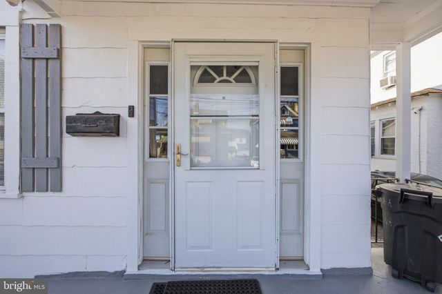 129 E PROVIDENCE RD, Lansdowne, PA 19050