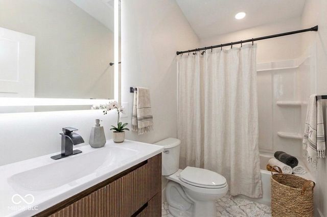 1805 Orleans Street, Indianapolis, IN 46203