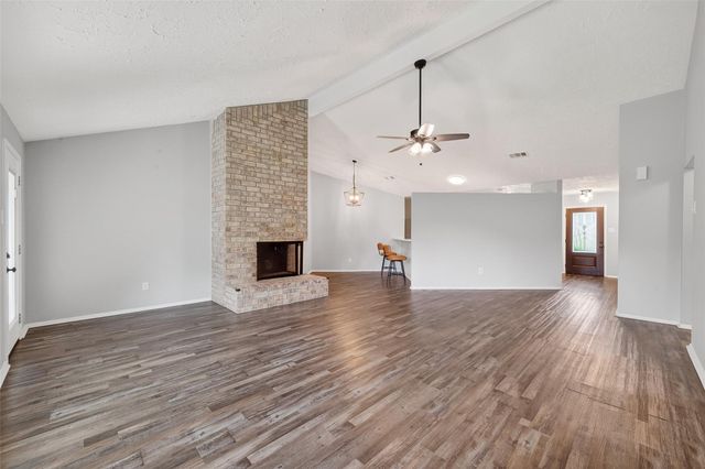 15806 Pfeiffer Drive, Houston, TX 77082