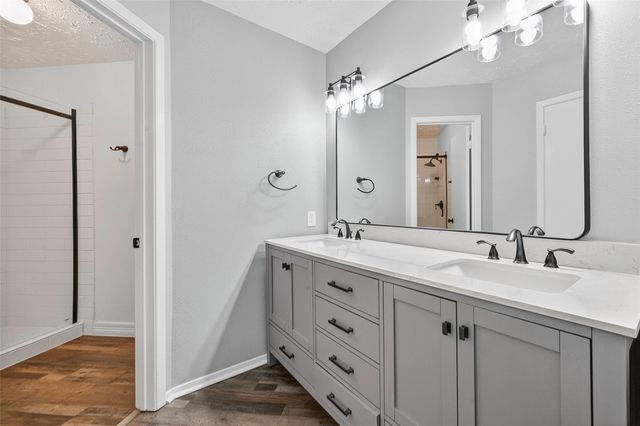 15806 Pfeiffer Drive, Houston, TX 77082