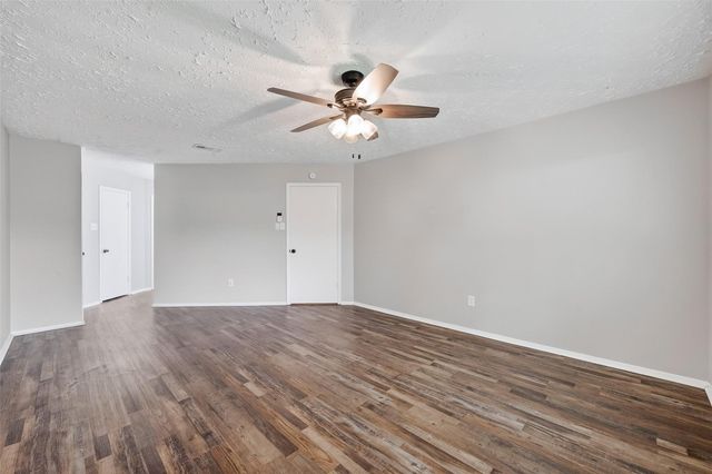 15806 Pfeiffer Drive, Houston, TX 77082