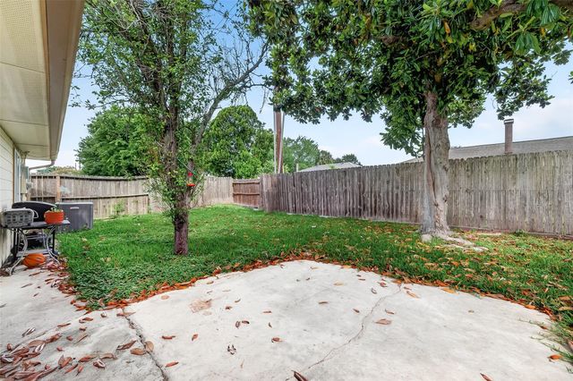 15806 Pfeiffer Drive, Houston, TX 77082