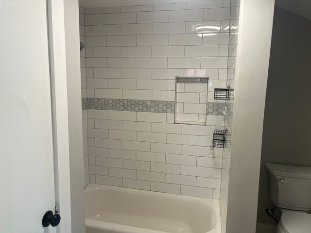 18 Cliff St, Rockland, MA 02370