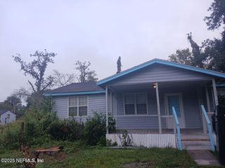 8147 VERNELL Street, Jacksonville, FL 32220