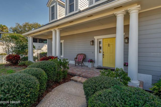 2 HICKORY LANE, Daytona Beach, FL 32118