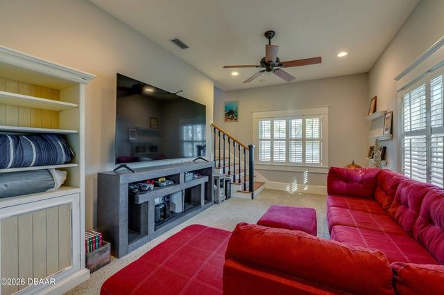 2 HICKORY LANE, Daytona Beach, FL 32118