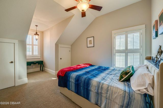 2 HICKORY LANE, Daytona Beach, FL 32118