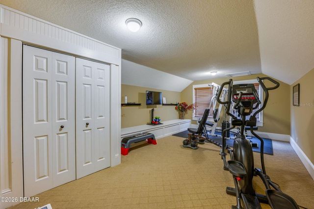 2 HICKORY LANE, Daytona Beach, FL 32118