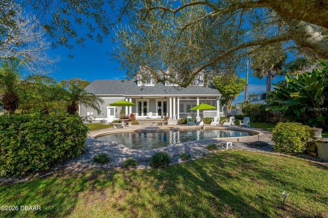 2 HICKORY LANE, Daytona Beach, FL 32118