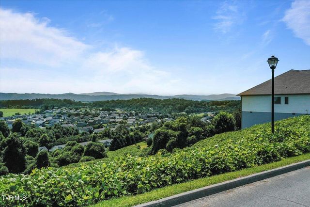 752 Birds Eye View, Jonesborough, TN 37659