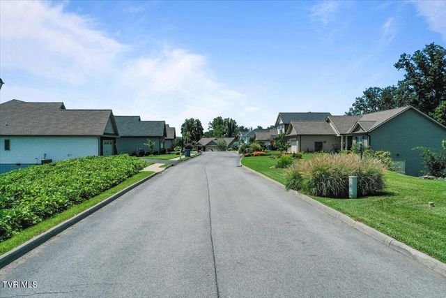 752 Birds Eye View, Jonesborough, TN 37659