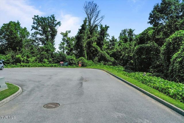 752 Birds Eye View, Jonesborough, TN 37659