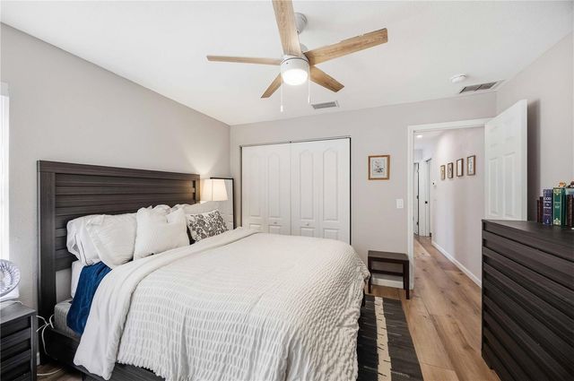 5595 BENT OAK DRIVE, Sarasota, FL 34232