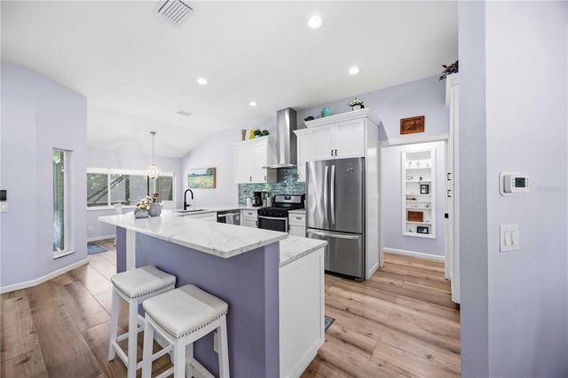 5595 BENT OAK DRIVE, Sarasota, FL 34232