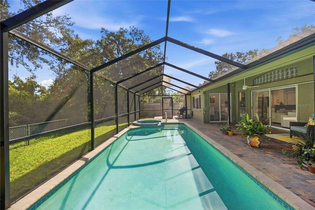 5595 BENT OAK DRIVE, Sarasota, FL 34232