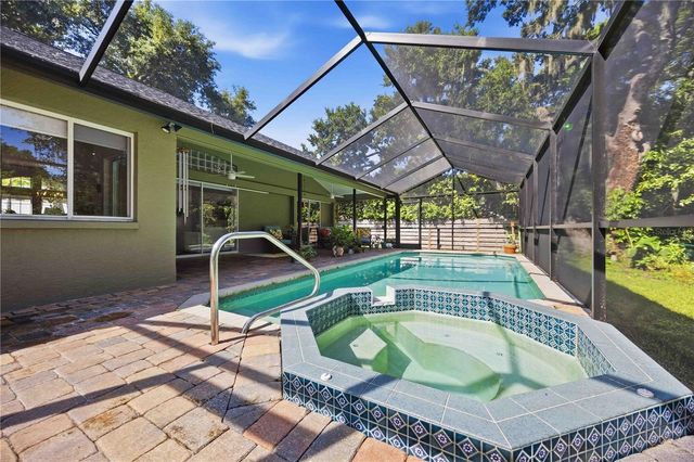 5595 BENT OAK DRIVE, Sarasota, FL 34232