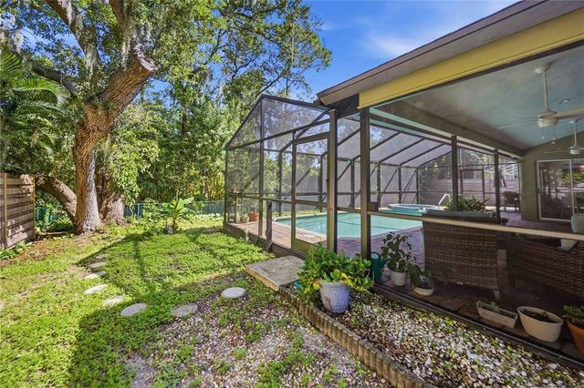 5595 BENT OAK DRIVE, Sarasota, FL 34232