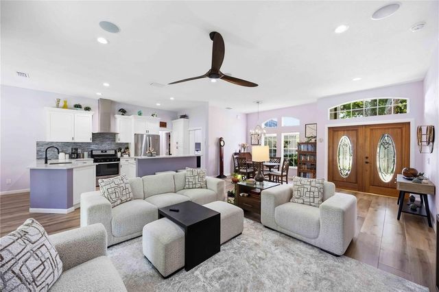 5595 BENT OAK DRIVE, Sarasota, FL 34232