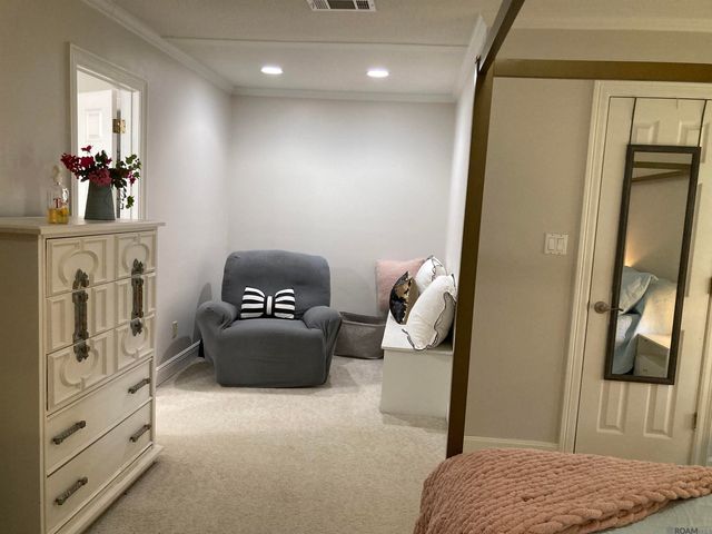 1343 Holly Dr, Slaughter, LA 70777