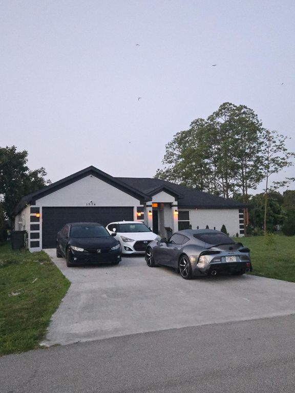 1574 SW Fresno Road, Port St. Lucie, Port St Lucie, FL 34953