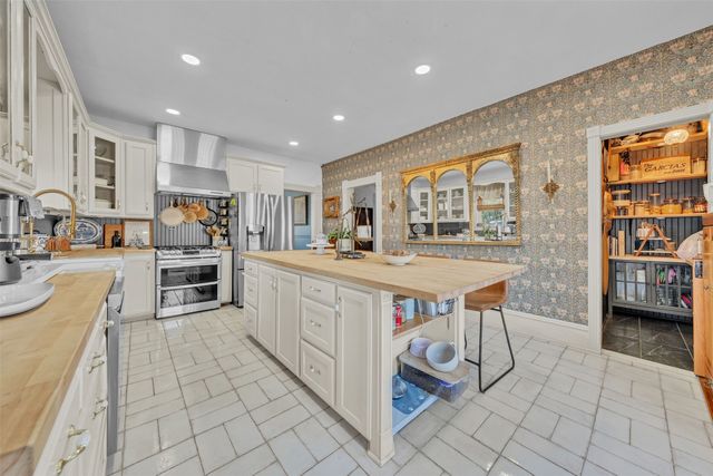 410 Main Street, Maypearl, TX 76064