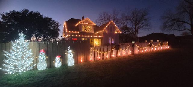 410 Main Street, Maypearl, TX 76064