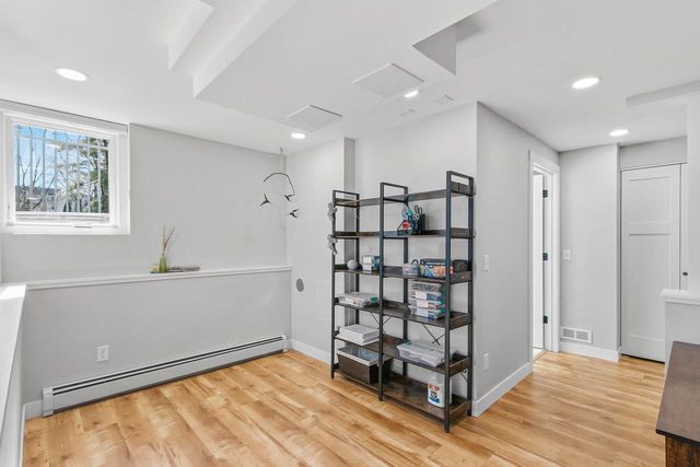 9 S Spooner Street, Madison, WI 53726