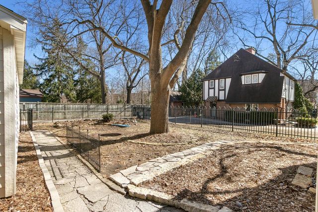 9 S Spooner Street, Madison, WI 53726