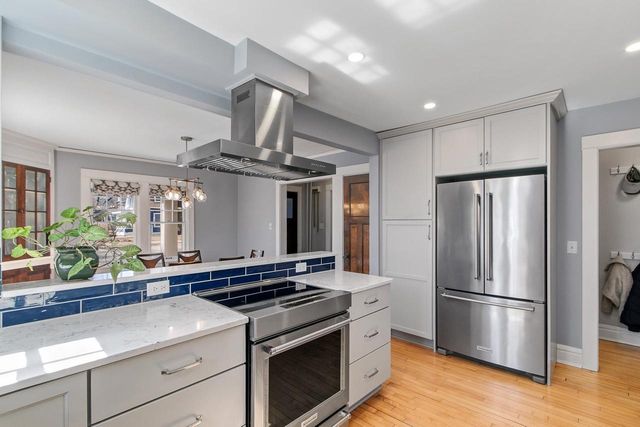 9 S Spooner Street, Madison, WI 53726