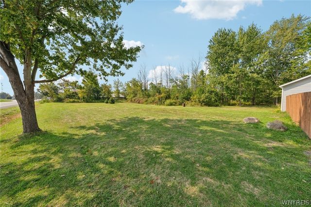 8420 Akron Road, Royalton, NY 14094