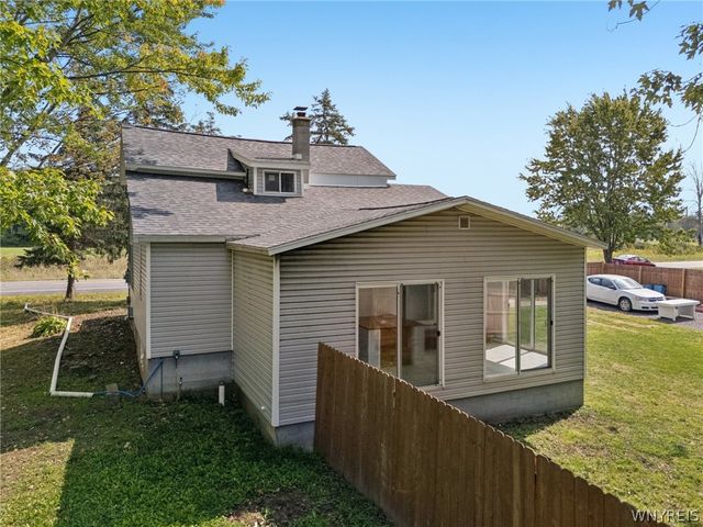 8420 Akron Road, Royalton, NY 14094