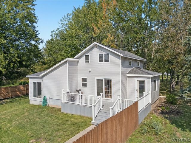 8420 Akron Road, Royalton, NY 14094