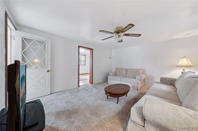 8420 Akron Road, Royalton, NY 14094