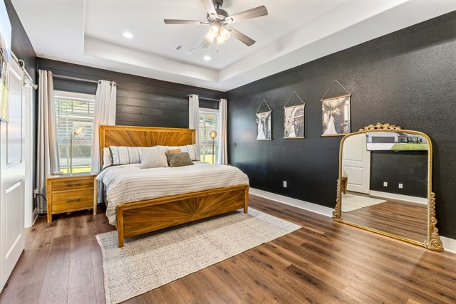 109 Byrom Court, Whitesboro, TX 76273