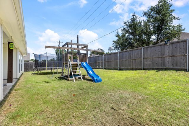 109 Byrom Court, Whitesboro, TX 76273