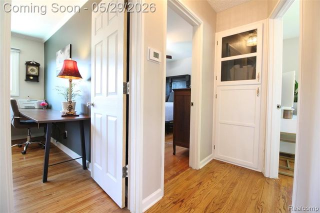 29505 Minton Street, Livonia, MI 48150