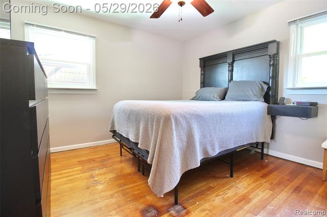 29505 Minton Street, Livonia, MI 48150