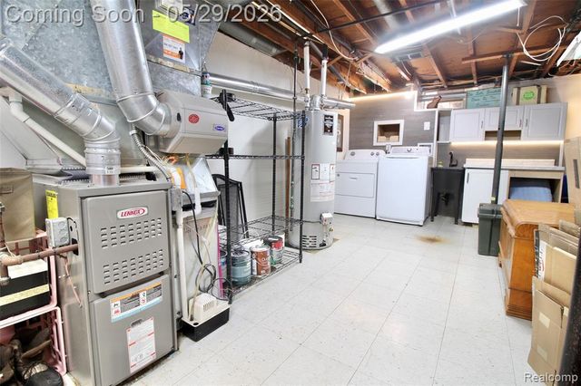 29505 Minton Street, Livonia, MI 48150