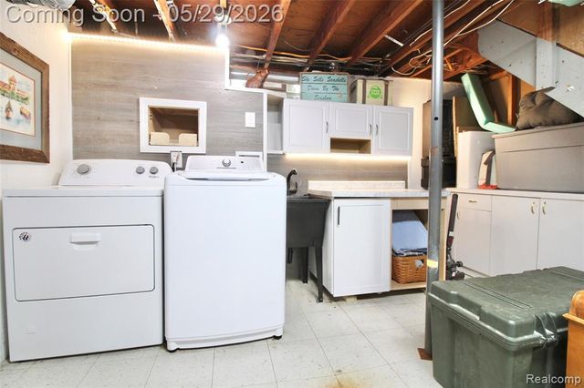 29505 Minton Street, Livonia, MI 48150