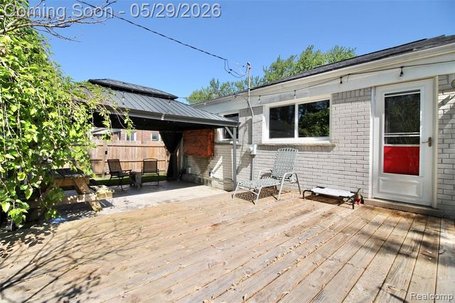 29505 Minton Street, Livonia, MI 48150