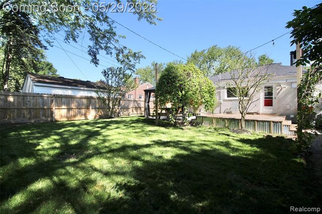 29505 Minton Street, Livonia, MI 48150