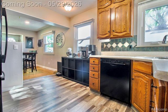 29505 Minton Street, Livonia, MI 48150