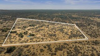 6304-A County Road 110 RD, Llano, TX 78643