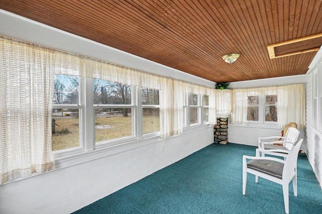 1554 W Ellis Avenue, Belding, MI 48809