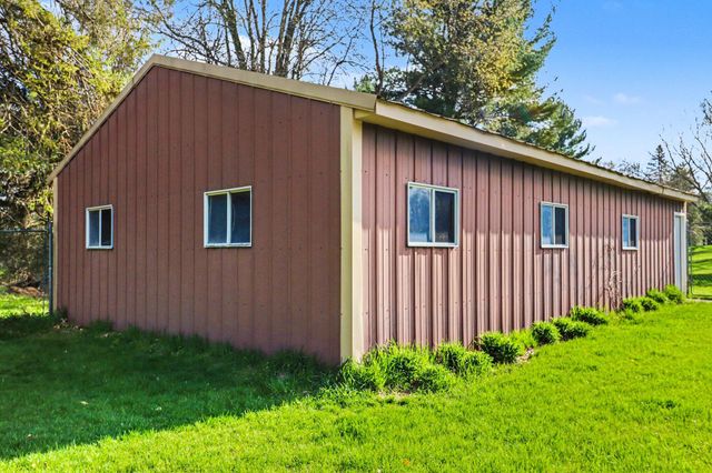 1554 W Ellis Avenue, Belding, MI 48809