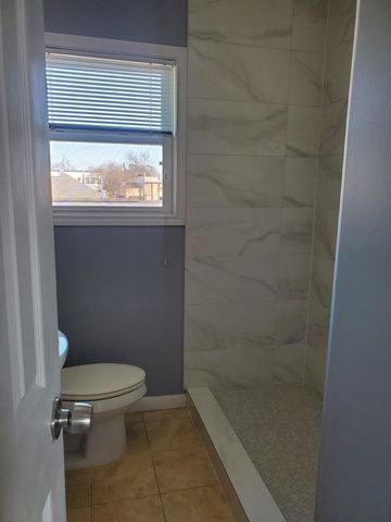 2010 Tyler Street, Houston, TX 77009