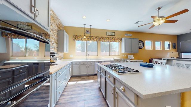 3341 E Isabella Avenue, Mesa, AZ 85204
