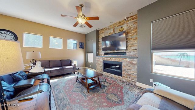 3341 E Isabella Avenue, Mesa, AZ 85204